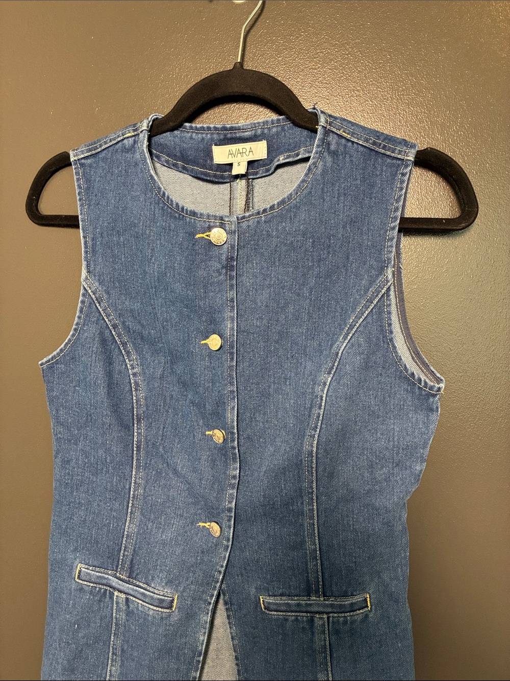 NWT Avara Medium Wash Denim Vest Sz S - Picture 4 of 8